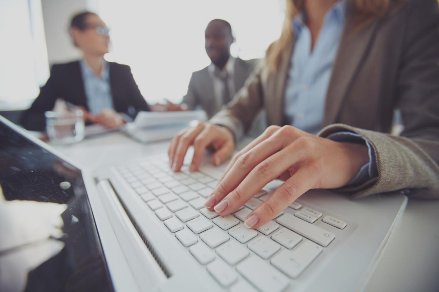 Strategische Finanzplanung und Analyse